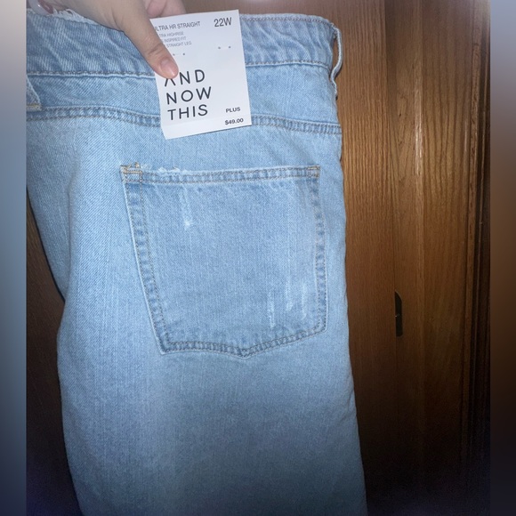 NWT Plus And Now This Ripped Straight Jeans - Picture 5 of 9